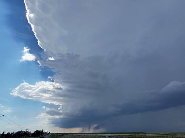 Supercell_with_Tornado